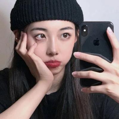 女猎鹰人